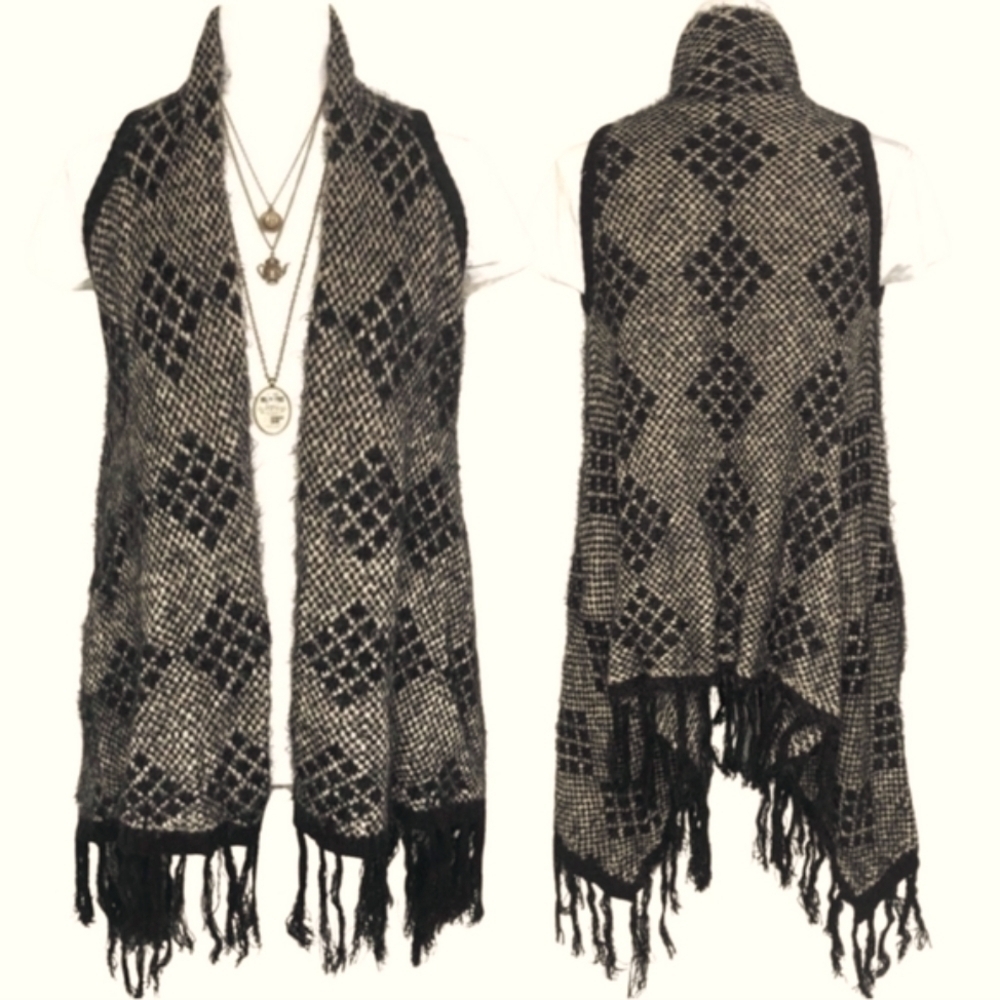 BCBGMaxAzria Duster Vest Cozy Fluffy Boho Fringe Brown Ivory